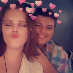 Meet your Posher, Dakota